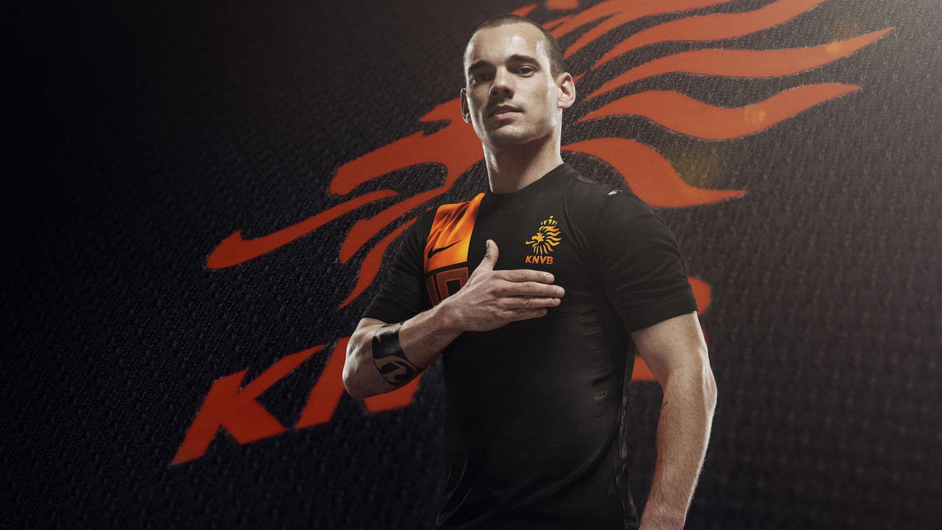 马里特·斯滕伯根展现新生代游泳实力，马滕·斯特克伦博赫